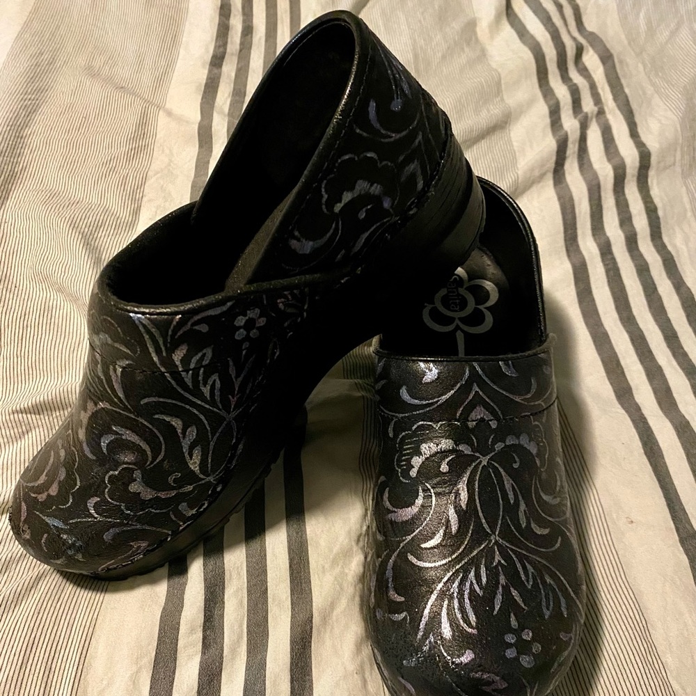 Sanita Clogs
